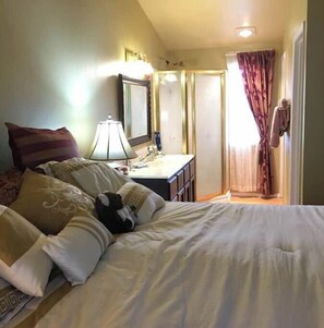 3 dormitorios, escritorio, tabla de planchar con plancha y wifi gratis