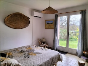 3 bedrooms, iron/ironing board, WiFi