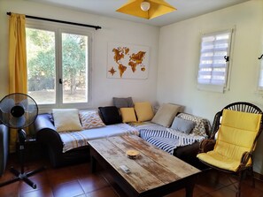 TV, printers - Promo Villa 9kms de la mer Avec Piscine et Jardin (Puget-sur-Argens)