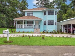 Exterior - Aqua Vista Getaway (Tallahassee)