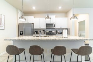 Exterior - 7407 Solterra (Davenport)