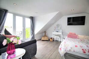 2 habitaciones, tabla de planchar con plancha y wifi gratis