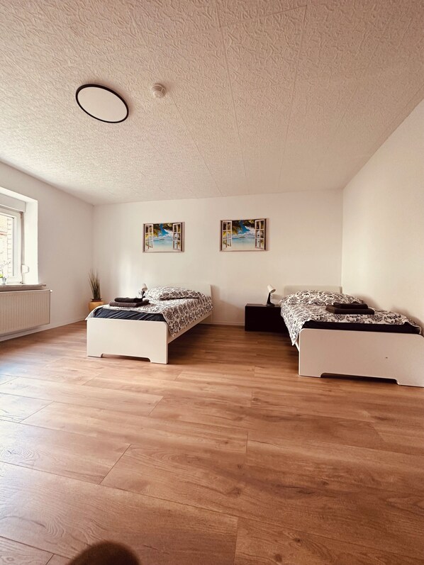 2 Schlafzimmer, WLAN, Bettwäsche