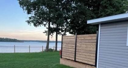 Anchorage Bay River Cottages. "Escape"