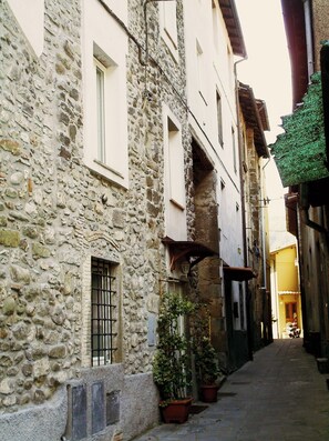 ด้านหน้าที่พัก