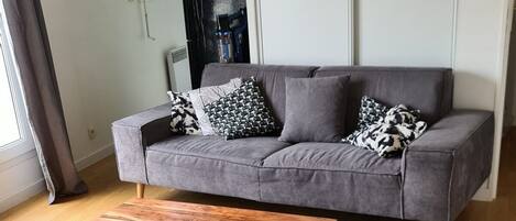 Smart-tv, tv-spel och en stereo