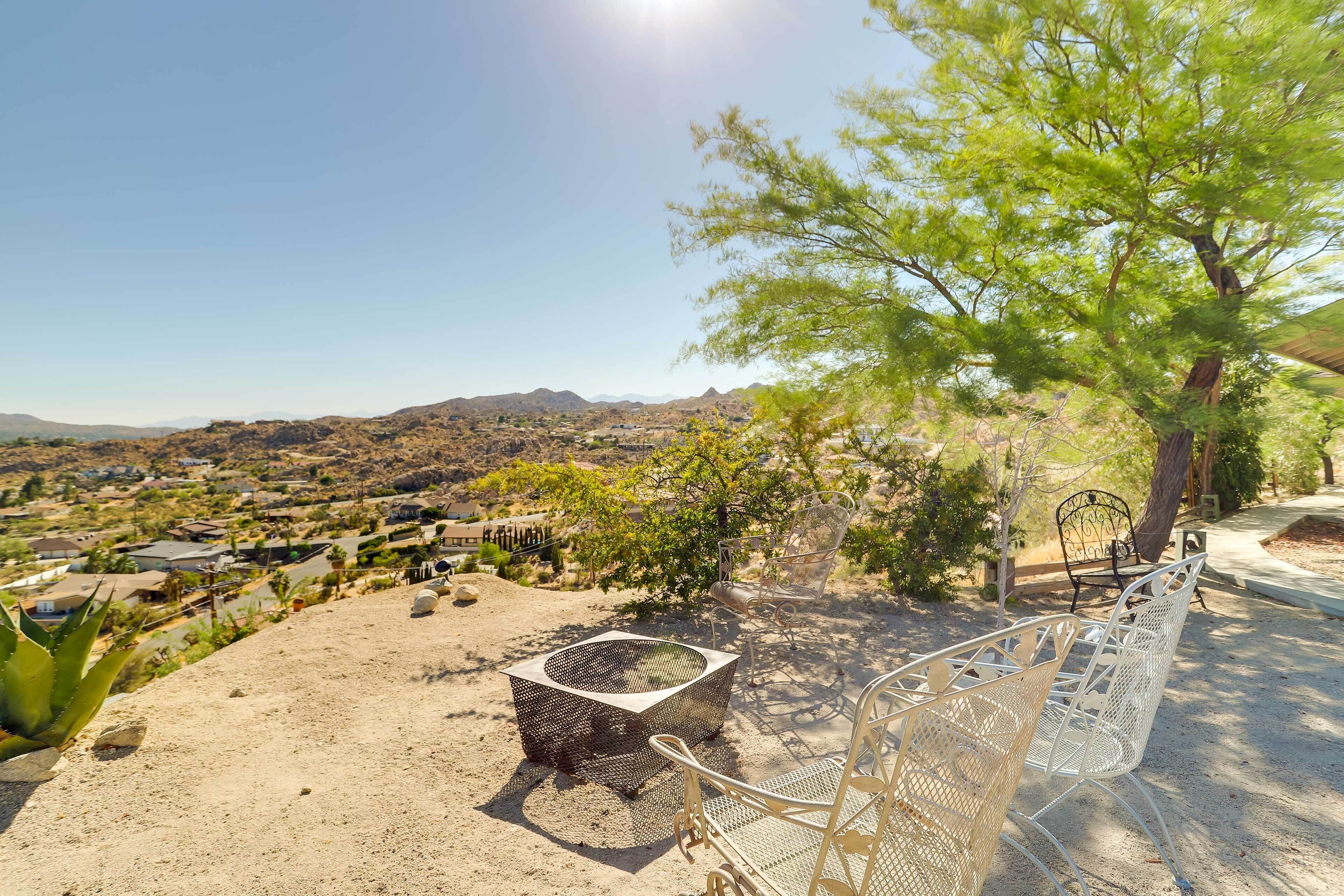Mountain-View Home in Yucca Valley w/ Hot Tub!