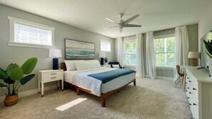 4 bedrooms, desk, iron/ironing board, free WiFi