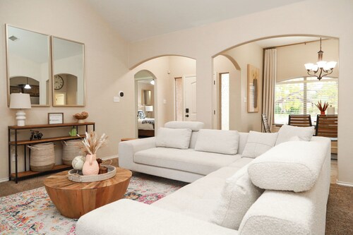 Dante’s Place-Spacious 3BR Home Near I-20