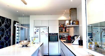 Maison Basque Familiale et Piscine Chauffée 9pers