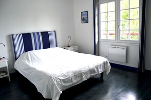 5 Schlafzimmer, Bügeleisen/Bügelbrett, Reisekinderbett, kostenloses WLAN