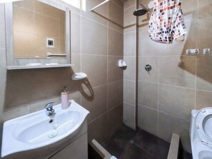Bathroom - Pikaflor Margarita mini apartment (Cusco)