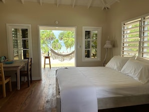 Design Cabin, 1 Queen Bed, Sea View | In-room safe, desk, laptop workspace, free WiFi - Belizima Eco Resort (Sarteneja)