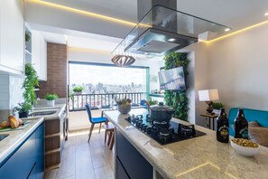 Private kitchen - Piscine  (São Paulo)
