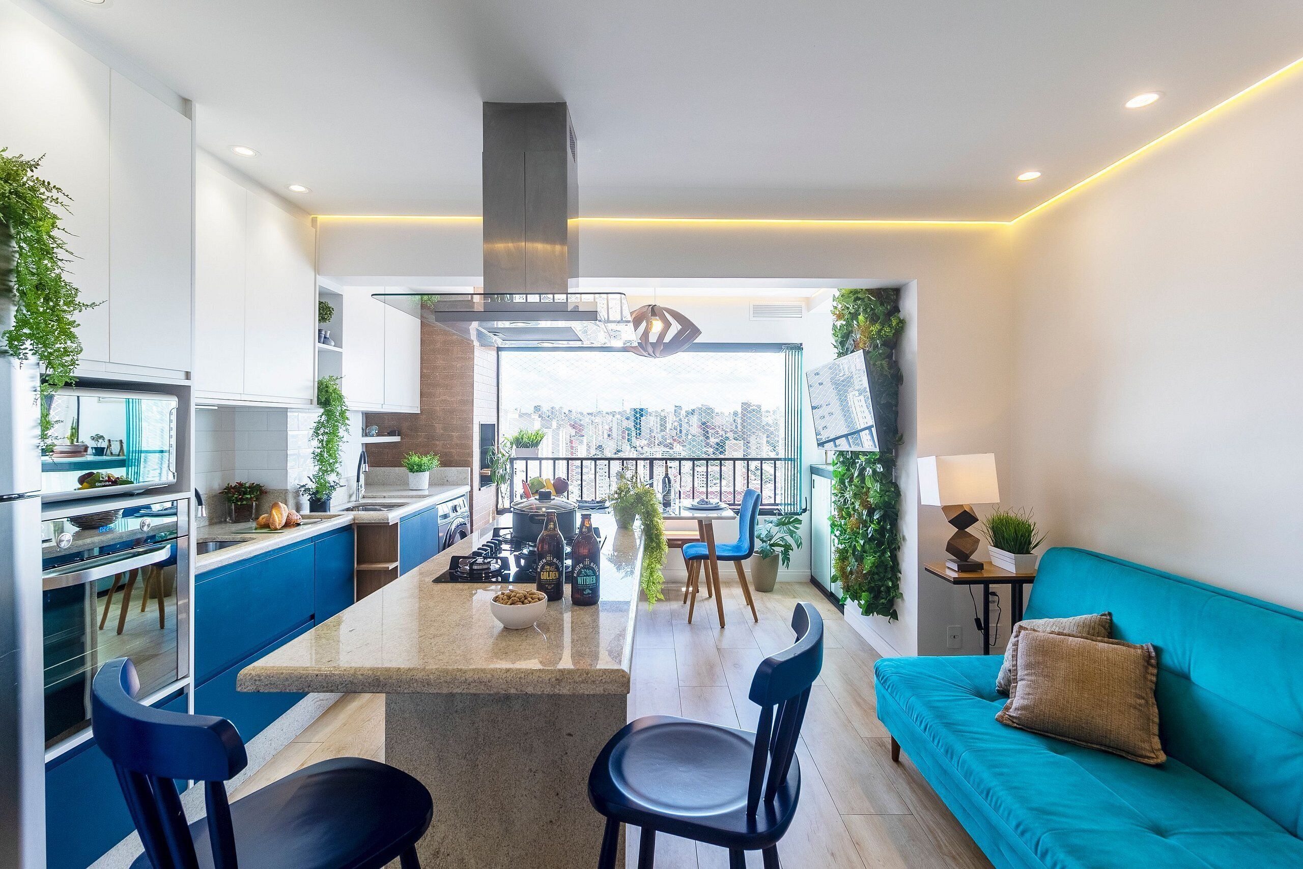 Apartment | 2 bedrooms, in-room safe, desk, iron/ironing board