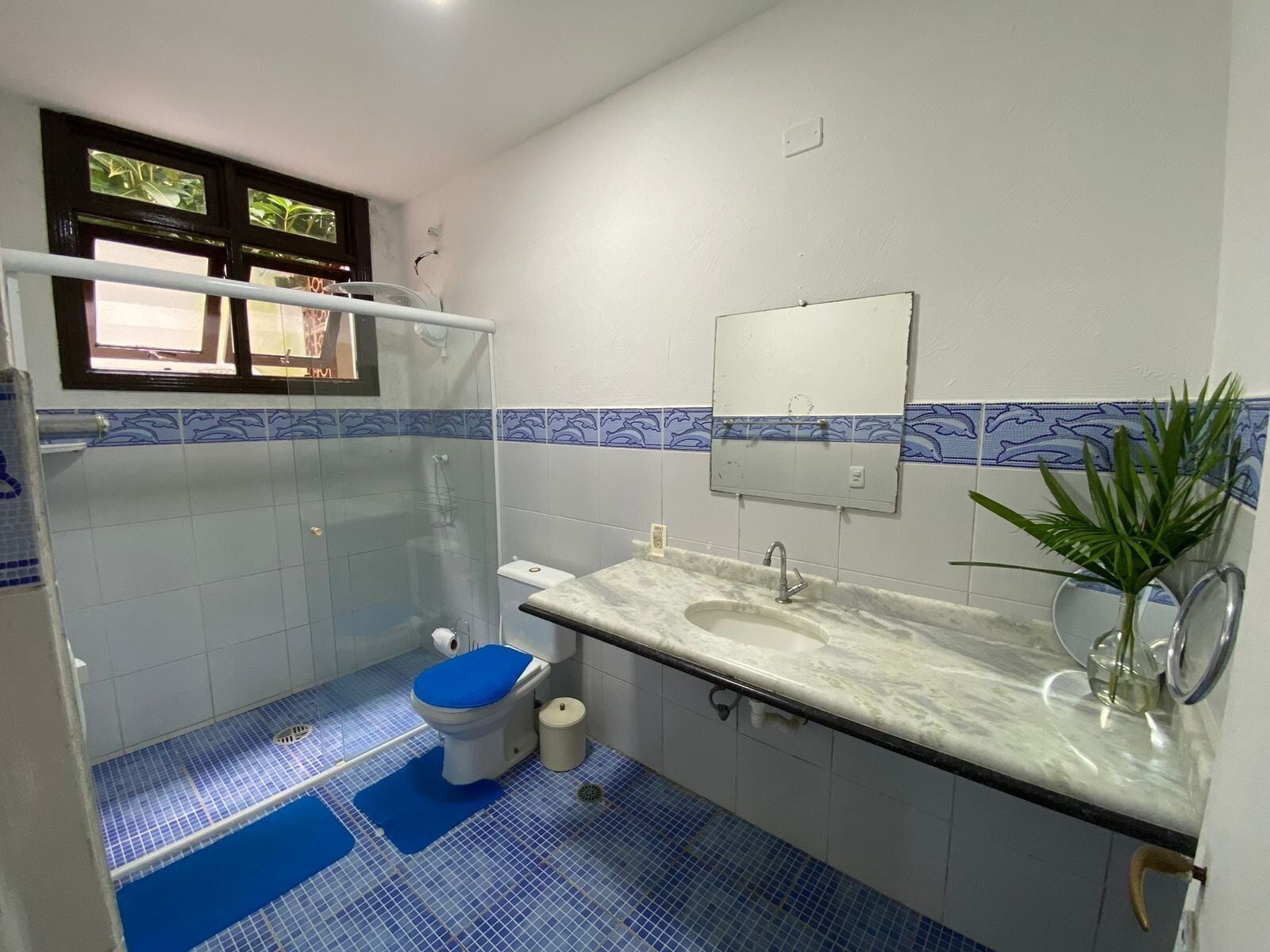 Villa | Badezimmer | Handtücher, Toilettenpapier