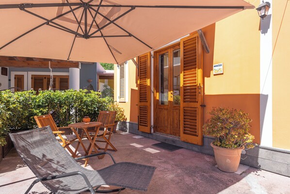 Studio Économique | Terrasse/Patio