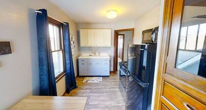 Garfield Park Stay - 5 min to Fountain Square