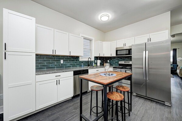 House - Indy House of Music - Fountain Square (Indianapolis)