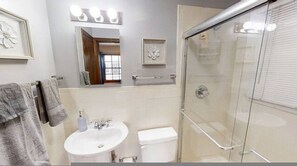 Apartment - Simple Indy Studio - 5 min to Fountain Square (Indianapolis)