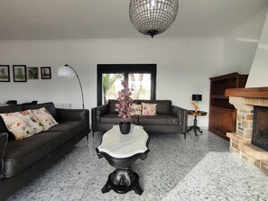 Smart TV, fireplace - La Villa de El Espilo (Lúcar)