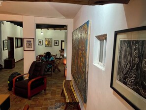 1-inch Smart TV with digital channels - HOTEL CASA TERESA GALERIA CAFE (Juchitan de Zaragoza)