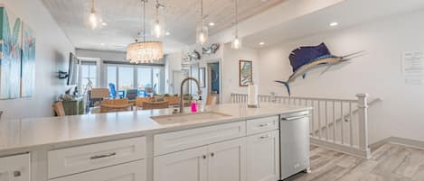 ラグジュアリー ルーム エンスイート (Marina View) | 専用キッチン