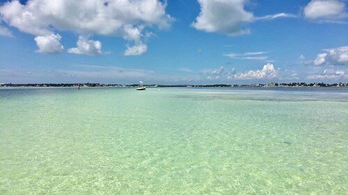 3 Bedroom Islamorada Condo w/ 30' Boat Slip & Ocean Views!