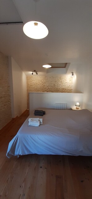 1 Schlafzimmer, Schreibtisch, kostenloses WLAN, Bettwäsche