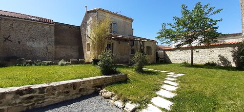 Petite Maison de Campagne Calme