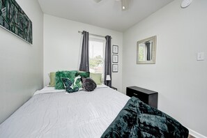 2 bedrooms