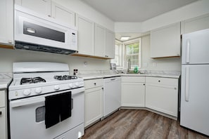 2 bedrooms - Naturista City Getaway - Indianapolis (Indianapolis)