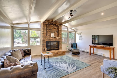 Grand Junction Vacation Rental w/ Patio & Grill!