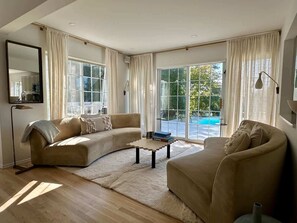 TV, fireplace, offices - Quiet, Luxury in the Heart of the Hamptons (Bridgehampton)