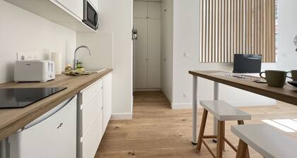 Le Cabade : Bright studio, near Matabiau station