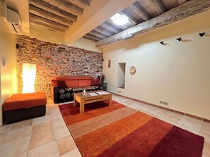 Télévision, espaces bureaux