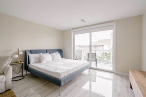 1 bedroom, desk, iron/ironing board, WiFi - studio 32 STR-02630 (Sunny Isles Beach)