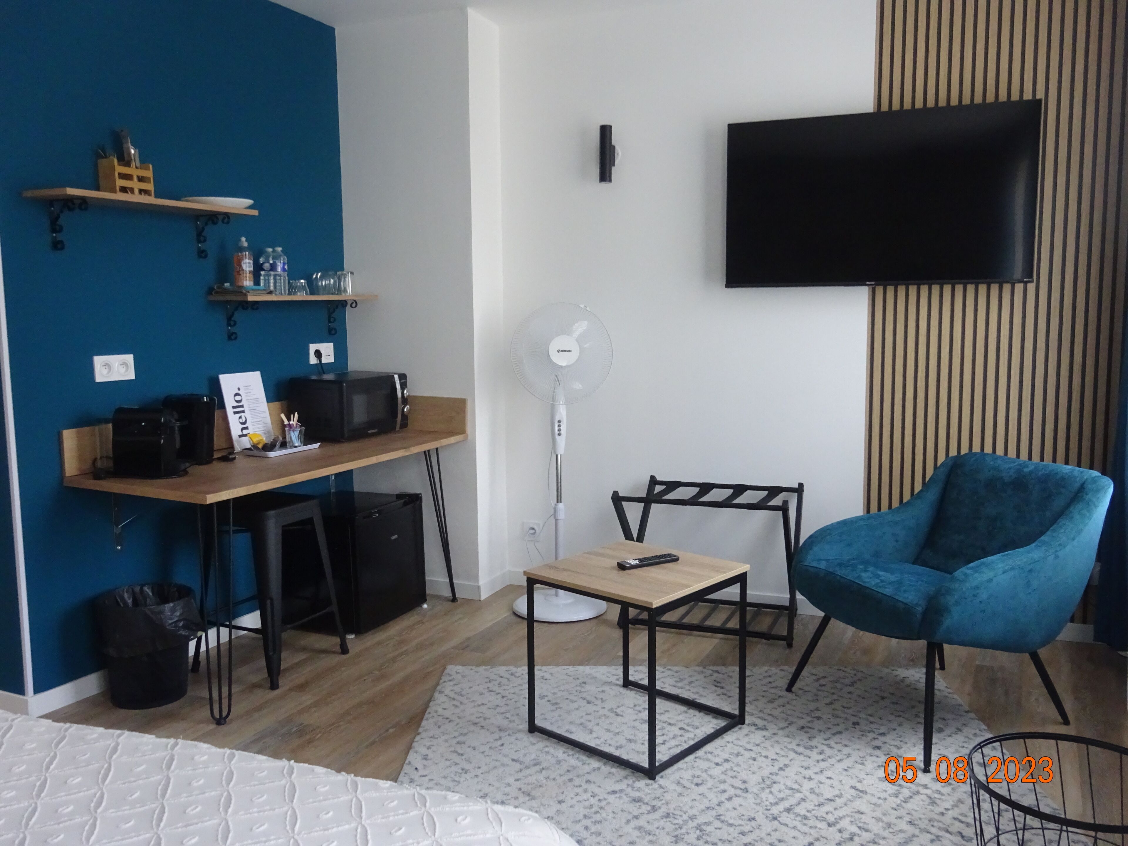 1 camera, ferro/asse da stiro, Wi-Fi, lenzuola