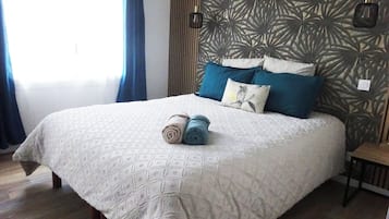 1 bedroom, iron/ironing board, WiFi, bed sheets