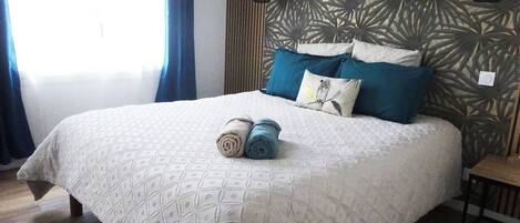 1 bedroom, iron/ironing board, WiFi, bed sheets