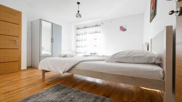 6 chambres, fer et planche Ă repasser, Wi-Fi gratuit, draps fournis