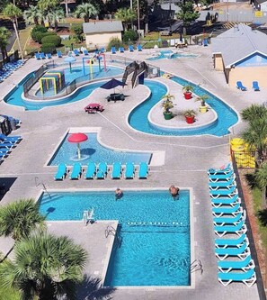 Innenpool, Außenpool