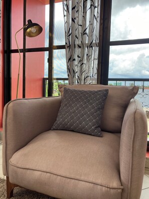 Living area - 2 bedroom apartment in dar es salaam (Dar es salaam)