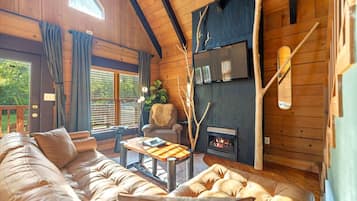 Smart TV, fireplace, table football
