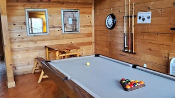 Spielezimmer