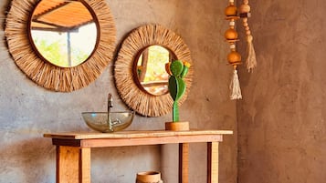 TV de tela plana 32 polegadas com canais a cabo