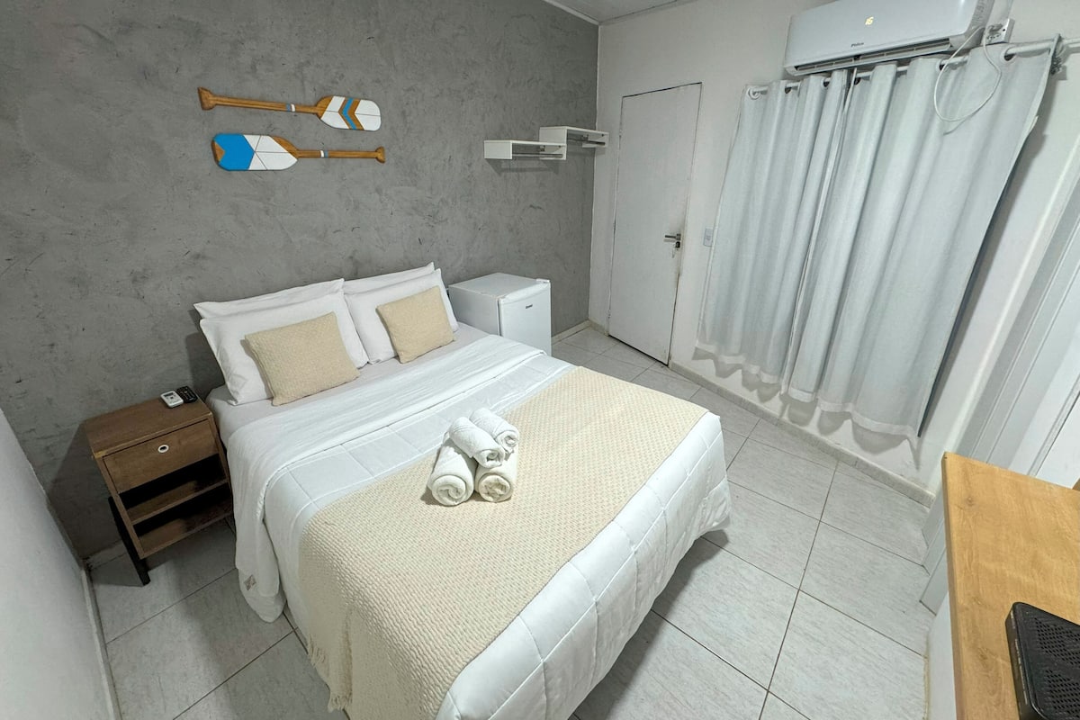 Economy kamer, 1 slaapkamer | 1 slaapkamer, een minibar, beddengoed