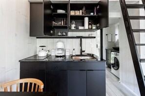 Fridge, oven, coffee/tea maker, toaster