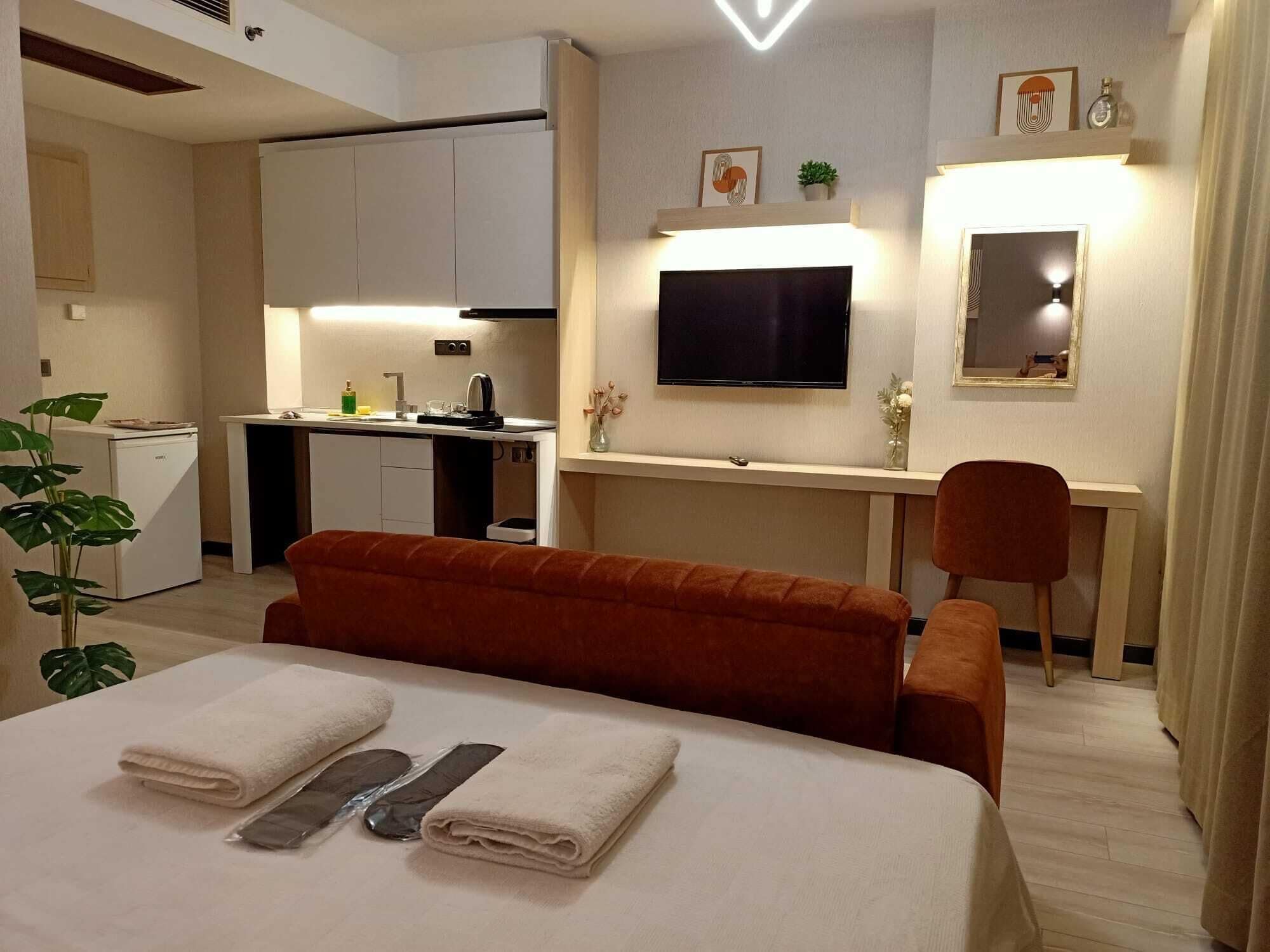 Deluxe Double Room, 1 Queen Bed, Non Smoking