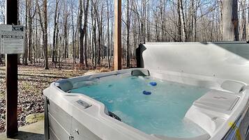 House (4 Bedrooms) | Property amenity